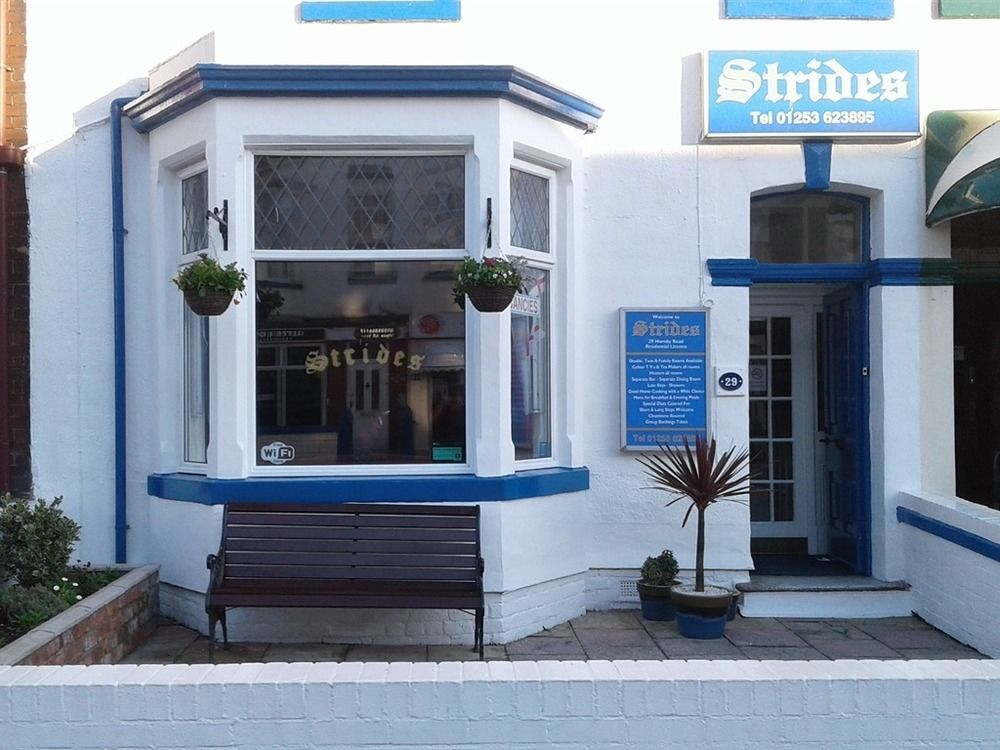 Strides Hotel Blackpool Luaran gambar